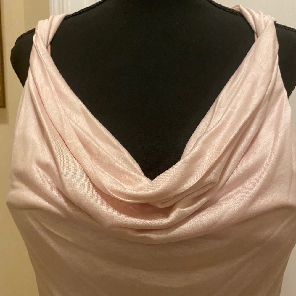 Top - Picture 2 of 4